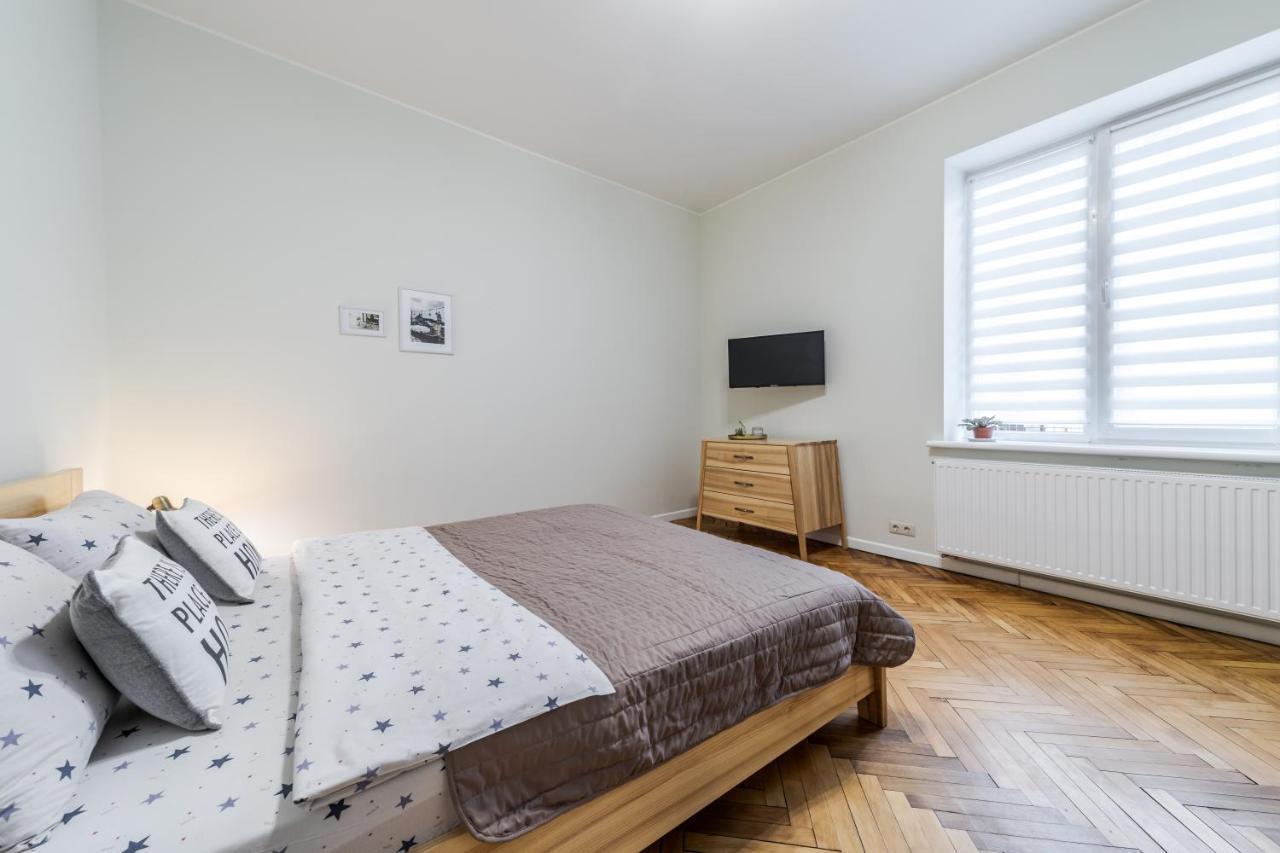 Inshiapartments On Teodora Square リヴィウ エクステリア 写真