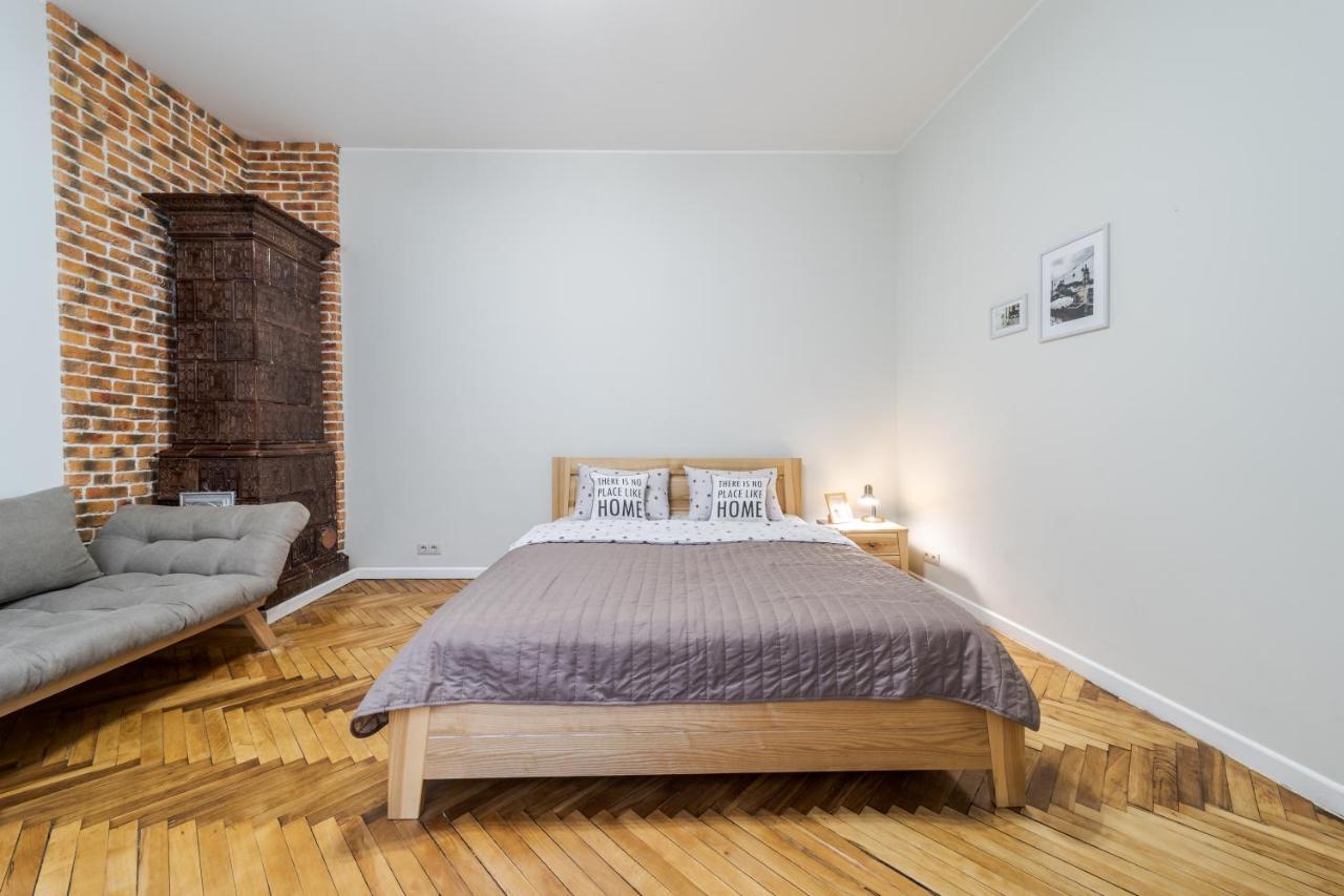 Inshiapartments On Teodora Square リヴィウ エクステリア 写真
